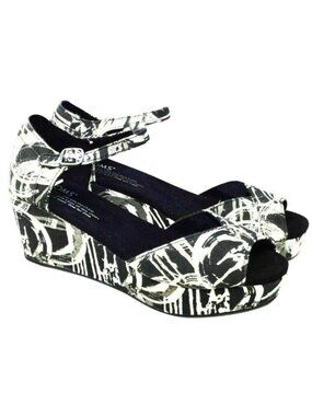 TOMS Black & White Peep Toe Canvas Platform Ankle Strap Sandals Size 7